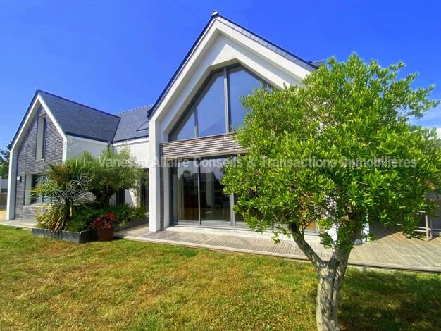 Villa à vendre 959 000 € 6 pièces 4 chambres 151 m² 1 024 m² de terrain Guerande 44350
