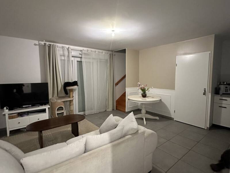 Maison à louer, 69m², BASSENS