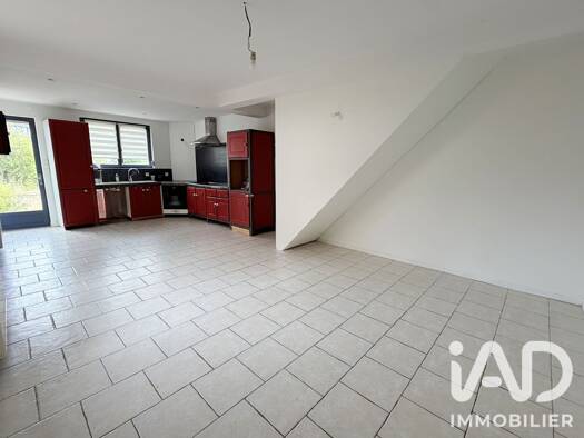 Maison de ville à vendre 129 000 € 4 pièces 3 chambres 124,5 m² 411 m² de terrain Nord Ouest Lens 62300
