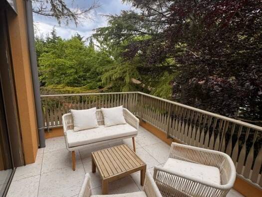 Appartement à vendre 444 000 € 4 pièces 3 chambres 90 m² Étage 2/2 Collonges-au-Mont-d'Or 69660