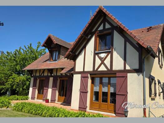 Maison à vendre 255 000 € 6 pièces 4 chambres 133 m² 1 600 m² de terrain Charmont-sous-Barbuise 10150