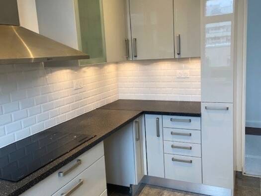 Appartement à louer 2 950 € 3 pièces 2 chambres 80 m² Étage 4/6 Parc d'Orléans Neuilly-sur-Seine 92200