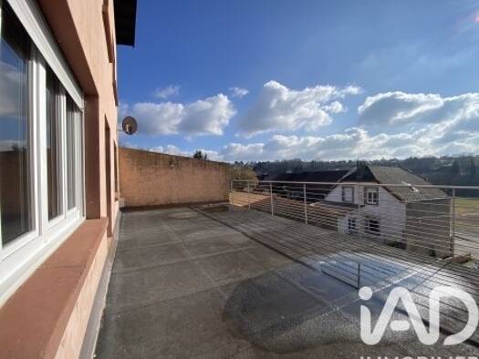 Maison à vendre 89 500 € 6 pièces 3 chambres 142 m² 2 251 m² de terrain Hartzviller 57870