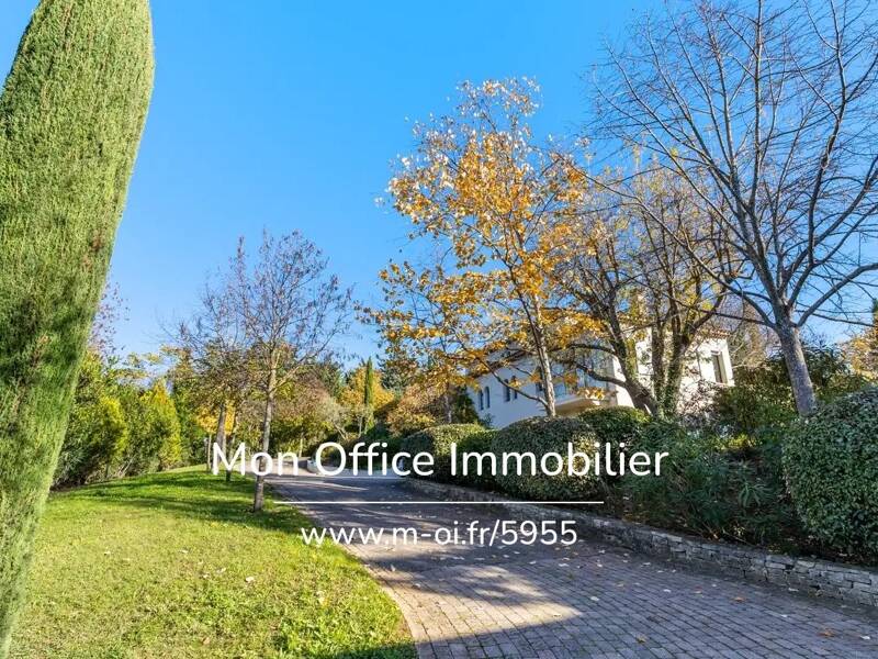 Maison à vendre, 260m², LE THOLONET
