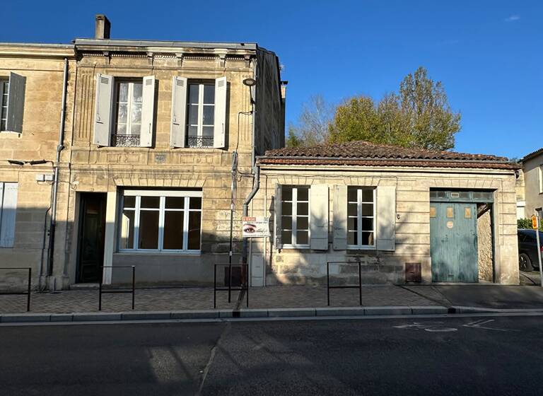 Maison à vendre 450 225 € 13 pièces 5<br/>chambres 175 m²<br/>superficie 280 m²<br/>terrain Loustalot Gradignan 33170