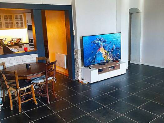 Maison de ville à vendre 123 735 € 6 pièces 5 chambres 132 m² 45 m² de terrain Saint Hilaire Barbezieux-Saint-Hilaire 16300