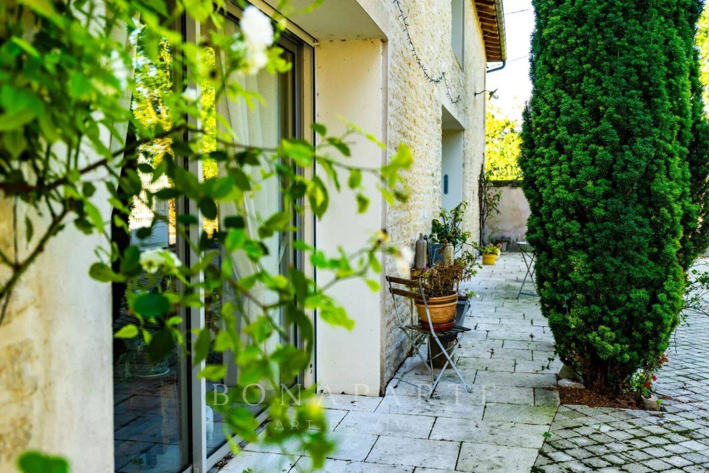 Maison à vendre, 250m², MAUZE SUR LE MIGNON