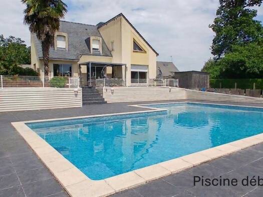 Maison à vendre 348 000 € 7 pièces 5 chambres 156 m² 2 336 m² de terrain Pipriac 35550