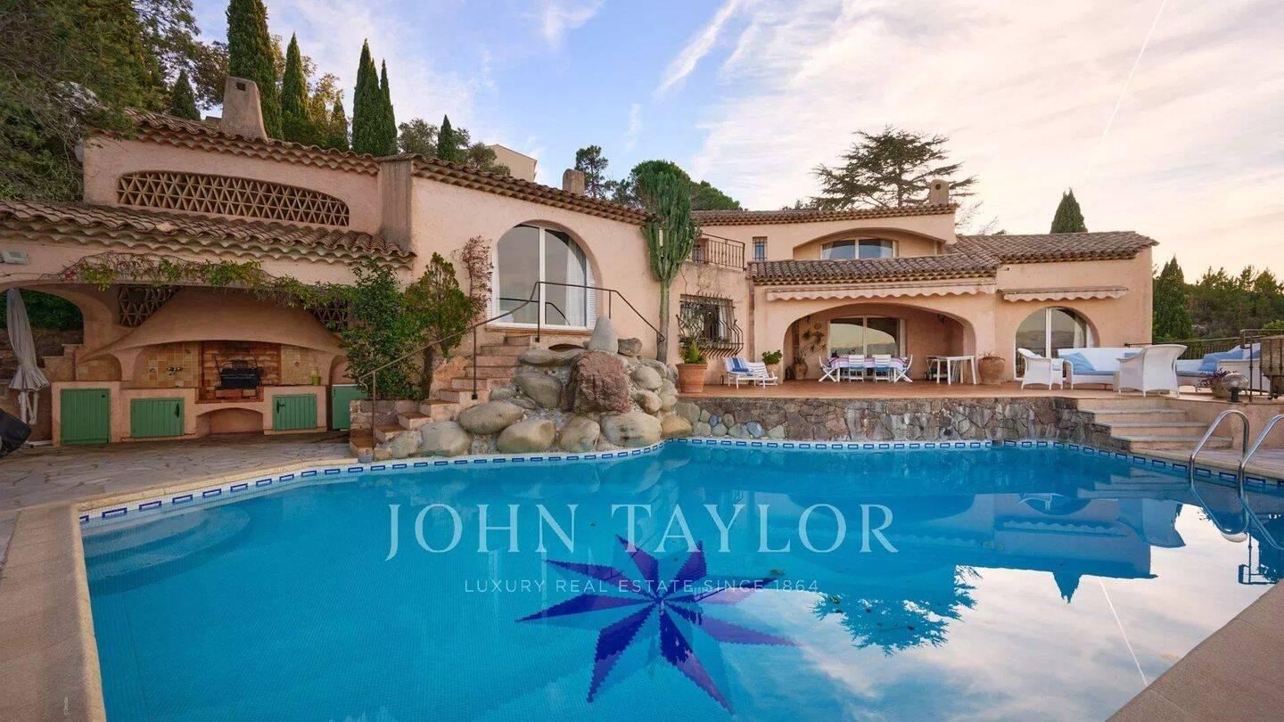 Maison à vendre, 315m², THEOULE SUR MER