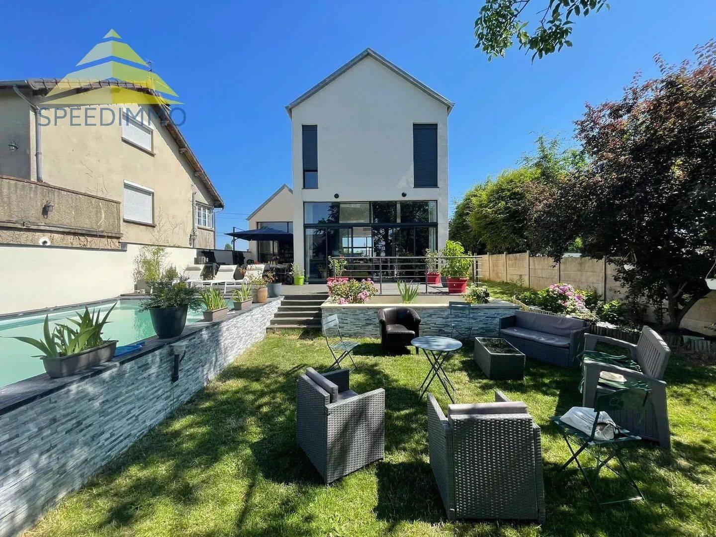 Maison à vendre, 190m², VARENNES JARCY