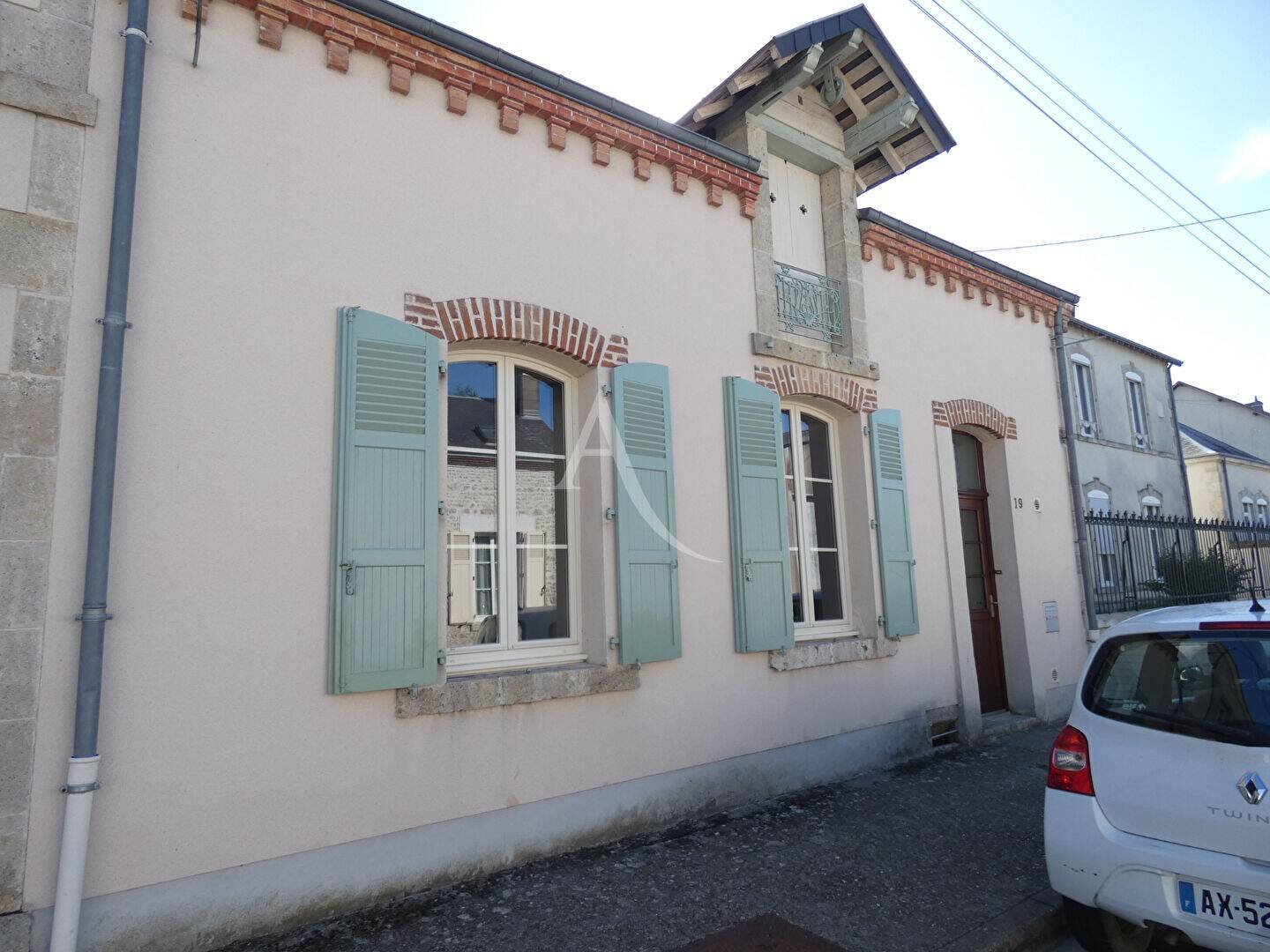 Maison à louer, 76m², NEUVILLE AUX BOIS