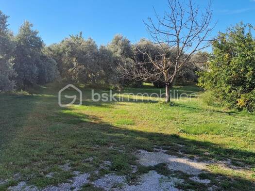 Terrain à vendre 180 000 € 430 m² de terrain Secteur Rural-Hameaux Berre-l'Étang 13130