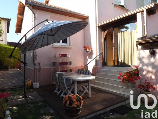 Maison à vendre 189 500 € 6 pièces 2 chambres 89 m² 432 m² de terrain Laforest Châlons-en-Champagne 51000