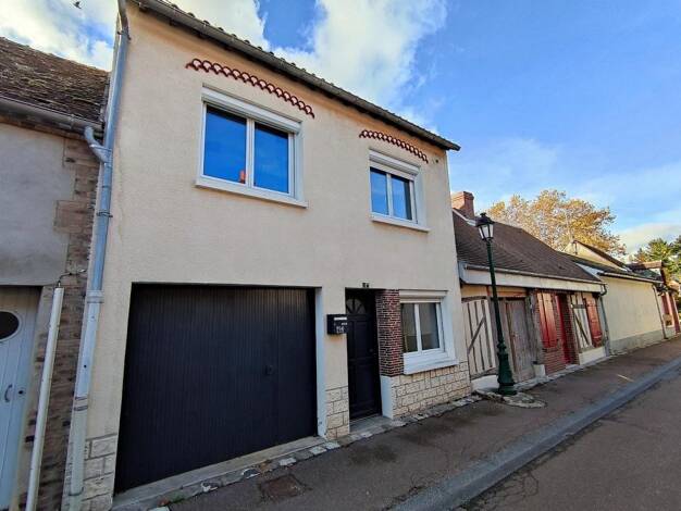 Maison à vendre 149 000 € 4 pièces 3 chambres 79,4 m² 263 m² de terrain Lorris 45260