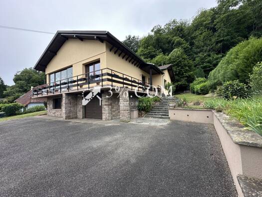 Maison à vendre 412 000 € 10 pièces 8 chambres 200 m² 2 739 m² de terrain Eckartswiller 67700