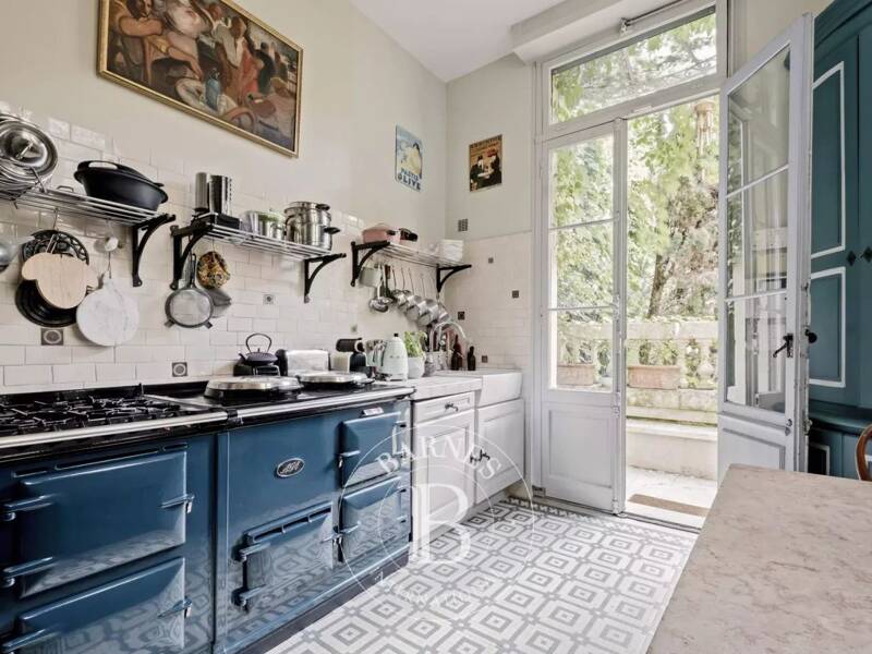 Maison à vendre, 257m², BORDEAUX