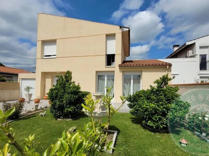 Maison à vendre, 115m², PAU