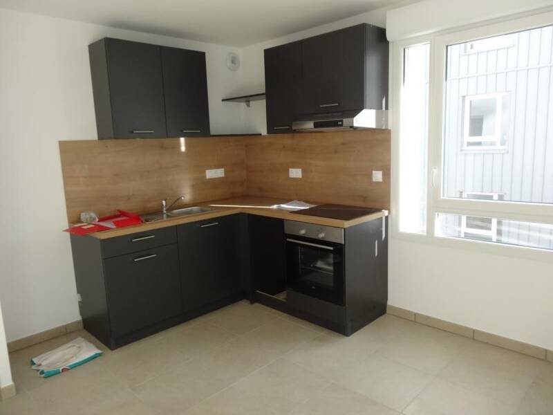 Maison à louer, 63m², LYON 8E