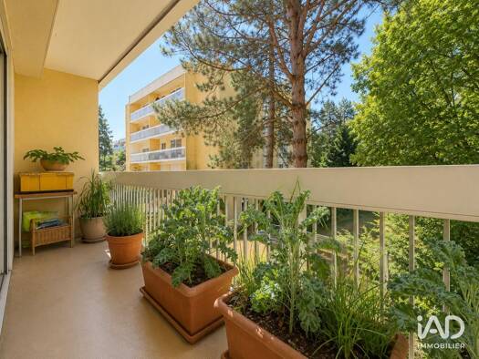 Appartement à vendre 189 900 € 3 pièces 2 chambres 65 m² Étage 1/4 La Villedieu Reaux Élancourt 78990