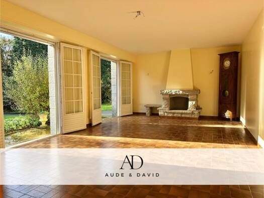 Maison de ville à vendre 569 000 € 7 pièces 5 chambres 154 m² 56 295 m² de terrain Gouesnach 29950