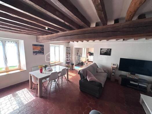 Ferme à vendre 139 000 € 5 pièces 4 chambres 135 m² 500 m² de terrain Sens 89100