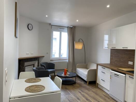 Duplex à louer 785 € 4 pièces 2 chambres 54,1 m² 3ème étage Reims 51100