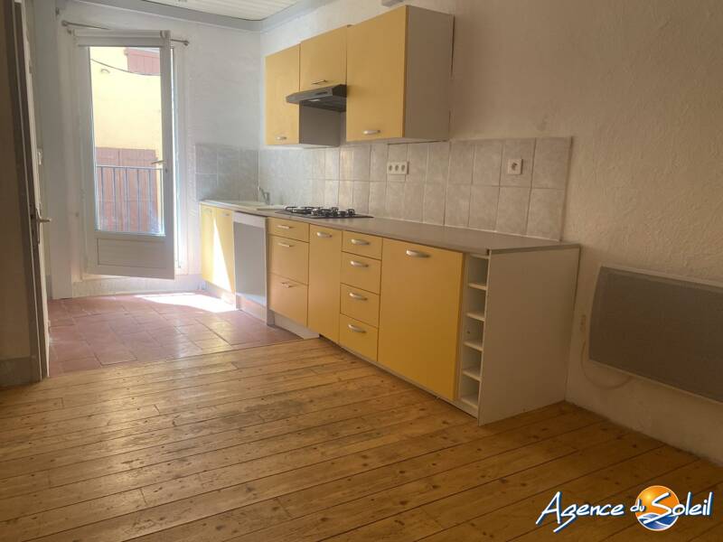 Maison à louer, 64m², VINGRAU