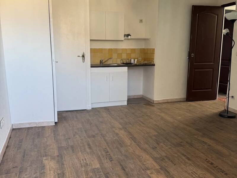 Maison à louer, 17m², NICE