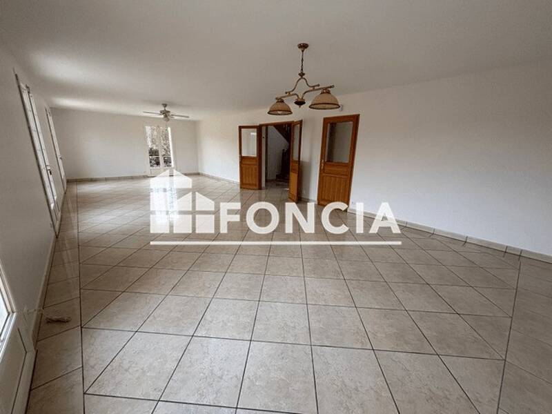 Maison à louer, 216m², MAUREPAS