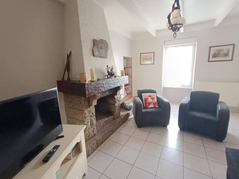Maison à vendre, 94m², CHATEAUNEUF DU FAOU