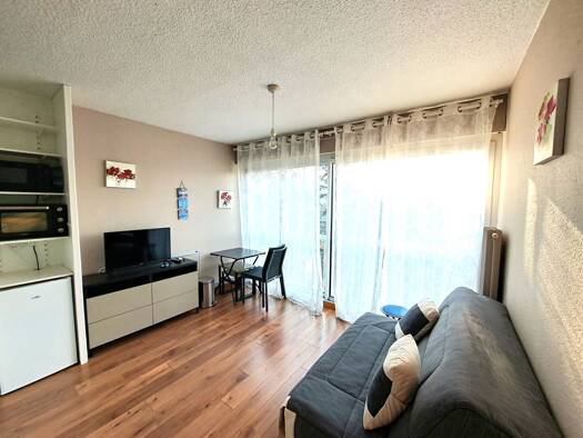 Appartement à vendre 95 000 € 1 pièce 18 m² Étage 3/4 Bealieres Meylan 38240