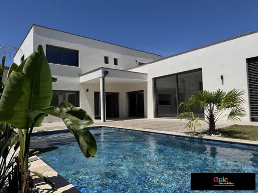 Maison à vendre 2 150 000 € 7 pièces 6 chambres 255 m² 944 m² de terrain Sud Pérols 34470