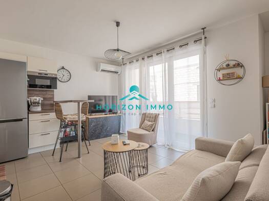 Appartement à vendre 225 000 € 2 pièces 1 chambre 35 m² Étage 1/5 Saint-Laurent-du-Var 06700