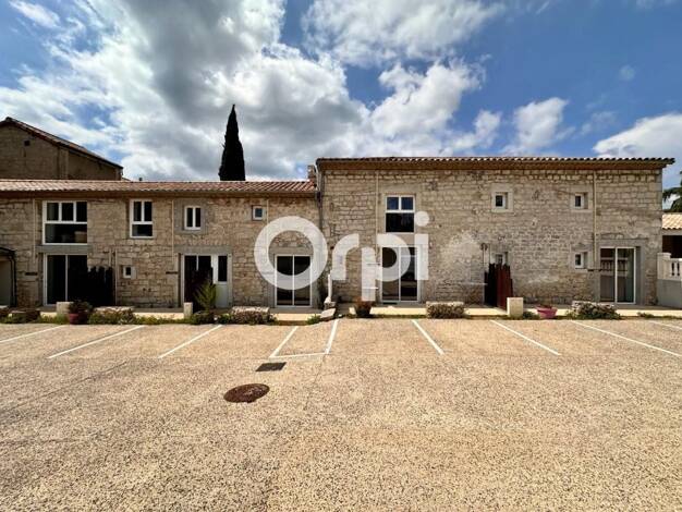 Appartement à vendre 165 000 € 3 pièces 2 chambres 48 m² Étage 1/2 Ruoms 07120