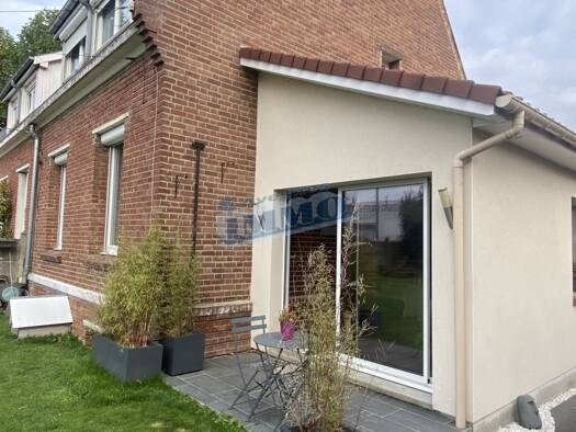 Maison à vendre 160 800 € 6 pièces 3 chambres 96 m² 455 m² de terrain Frevent 62270