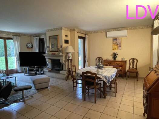 Maison en viager occupé Bouquet 450 000 € 4 pièces 3 chambres 160 m² 970 m² de terrain Saint-Germain-au-Mont-d'Or 69650