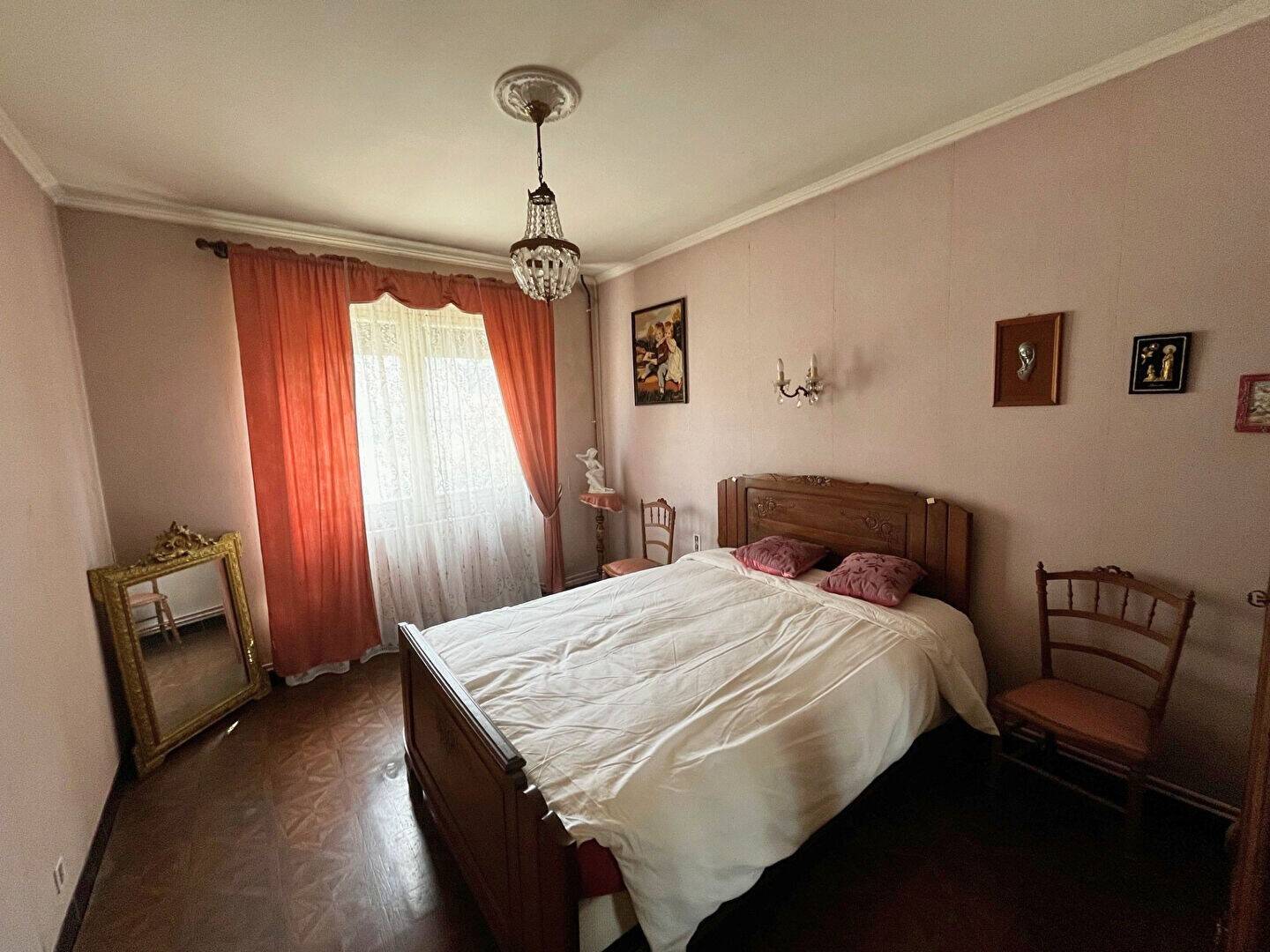 Maison à vendre, 175m², VILLENEUVE LES BOULOC