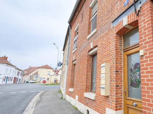 Local commercial à vendre 157 000 € 167 m² de surface de vente Blancs-Coteaux 51130