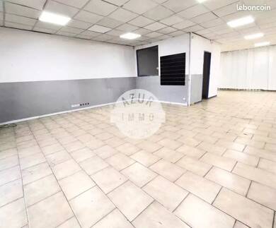Local commercial à louer 900 € 83 m² de surface de vente La Destrousse 13112
