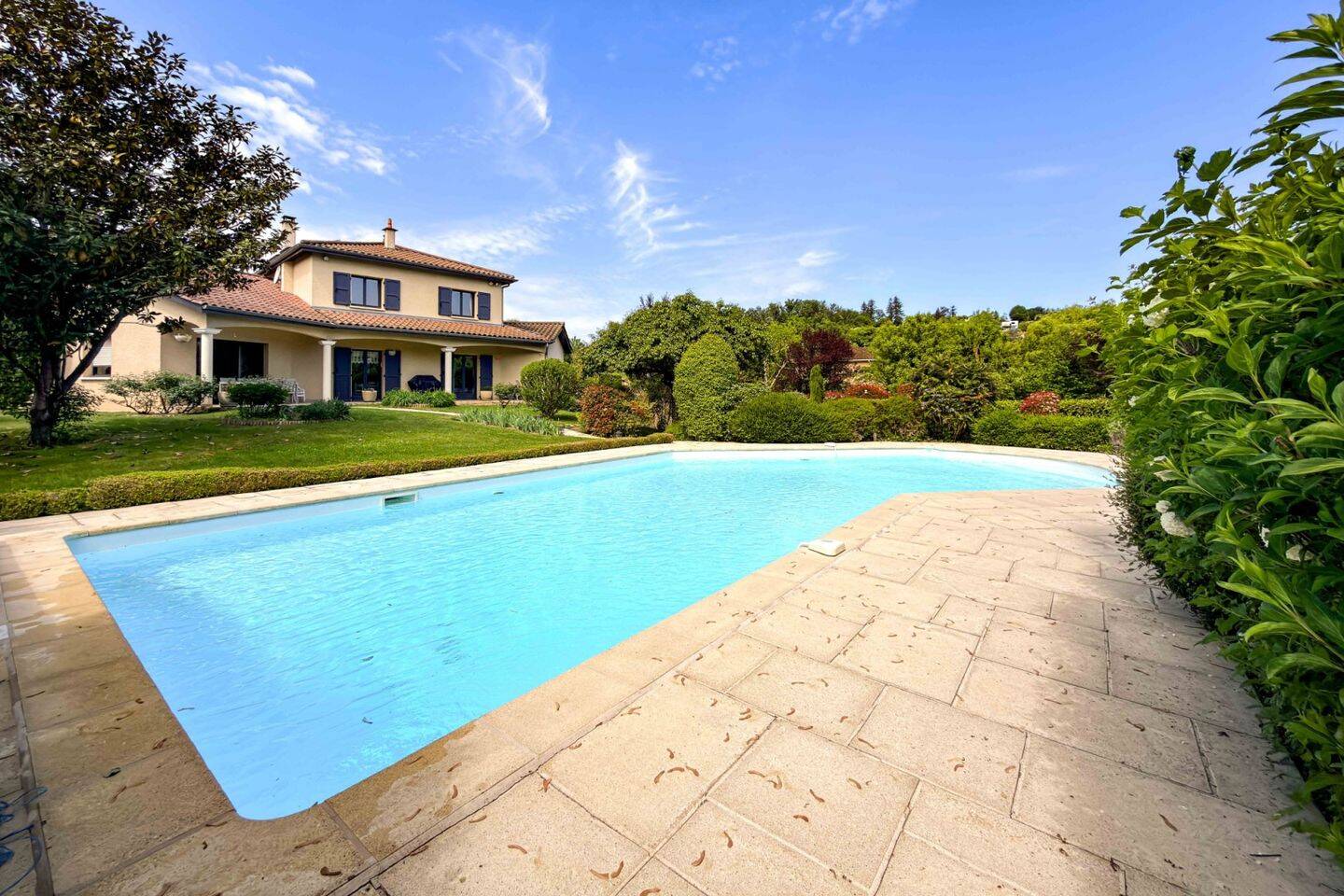 Maison à vendre, 239m², TASSIN LA DEMI LUNE