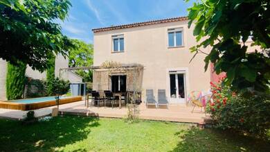 Maison à vendre 289 000 € 4 pièces 3 chambres 92 m² 302 m² de terrain Montfavet Pericentre Avignon 84140