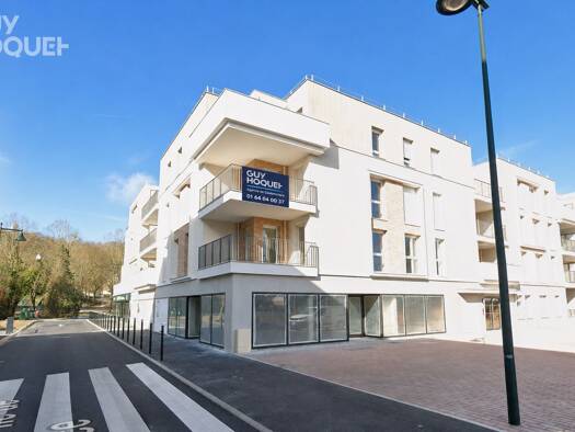Appartement à vendre - Première occupation 175 500 € 2 pièces 1 chambre 44,29 m² Étage 2/2 Chemin de Fer Coulommiers 77120