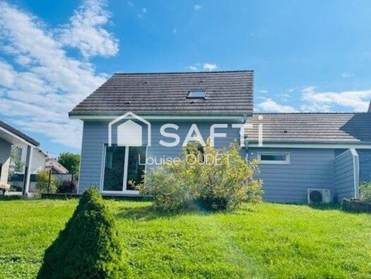 Maison jumelée à vendre 225 000 € 4 pièces 3 chambres 85 m² 508 m² de terrain Gonsans 25360