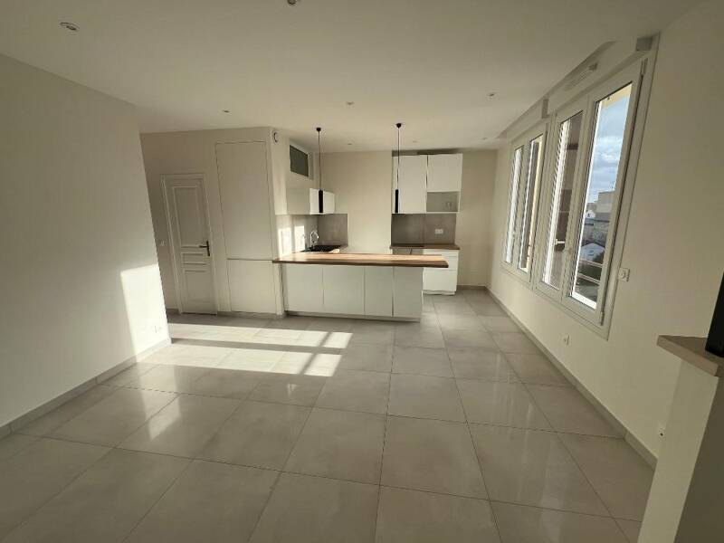 Maison à louer, 53m², SAINT MAUR DES FOSSES