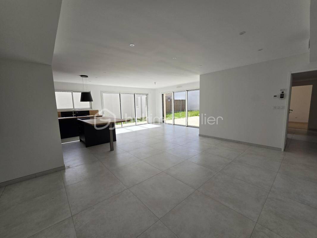 Maison à vendre, 116m², SAINT HILAIRE LA FORET