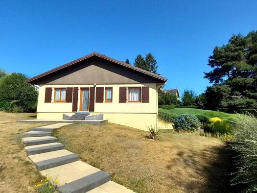 Maison de plain-pied à vendre 190 500 € 5 pièces 3 chambres 90 m² 1 180 m² de terrain Sainte-Marguerite 88100