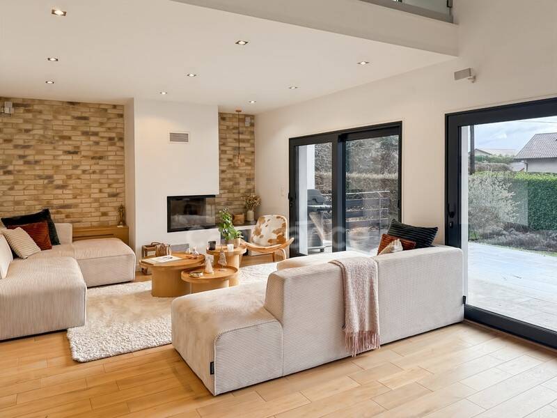 Maison à vendre, 200m², PREVESSIN MOENS