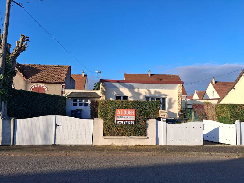 Maison à louer, 45m², OUISTREHAM