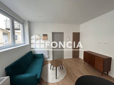 Appartement à louer 560 € 2 pièces 1 chambre 29,2 m² RDC Le Centre-Gare Roanne 42300