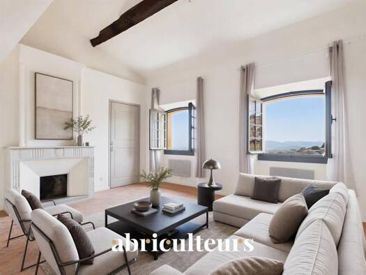 Duplex à vendre 159 000 € 2 pièces 1 chambre 54 m² Étage 3/3 Secteur Sauvegarde Grasse 06130